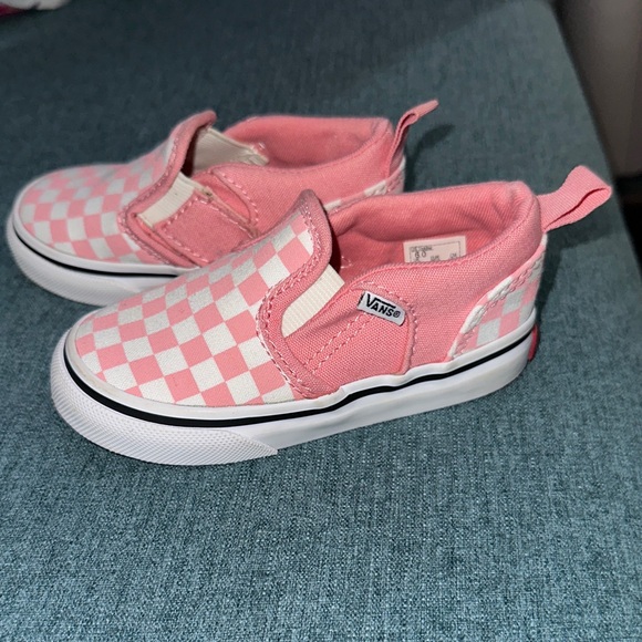 Vans Other - Vans Kids Pink Checkered Slip-On Shoes